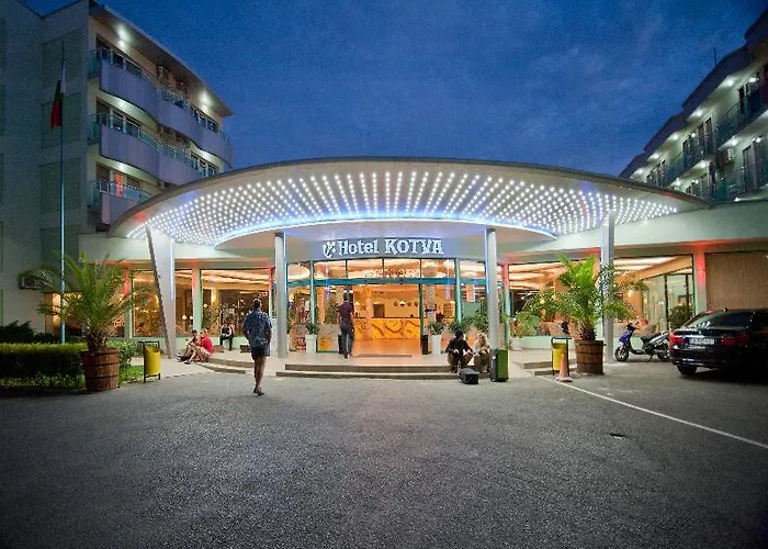 מלון Kotva 4*